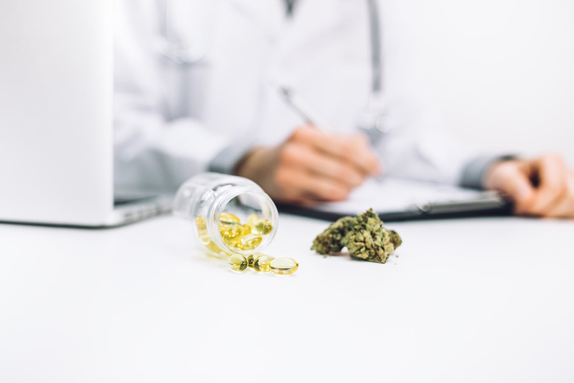 Cannabis-Rezept Vergleich
